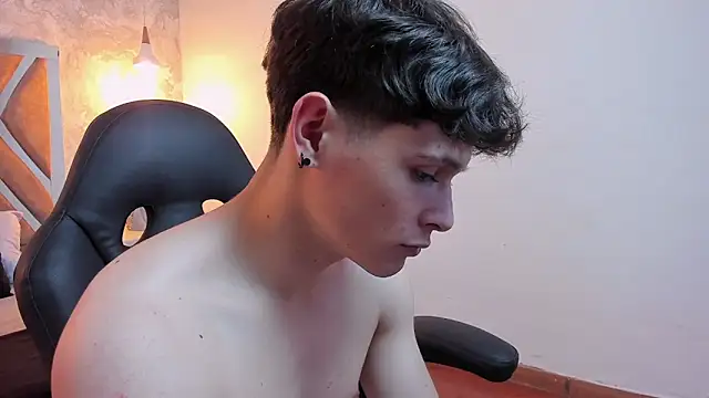 kraven_lust (M young) - KRAVEN NAKED!🍆🍑