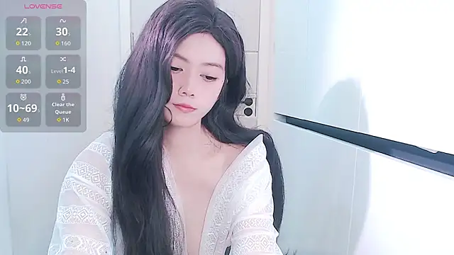 美女SuSu-166在线直播