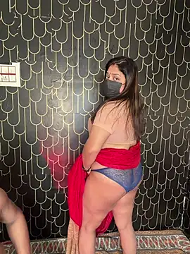 jennifer_g (Ask my age) - ❤️ ZOOM CAMERA PUSSY 😋 LICK 😋