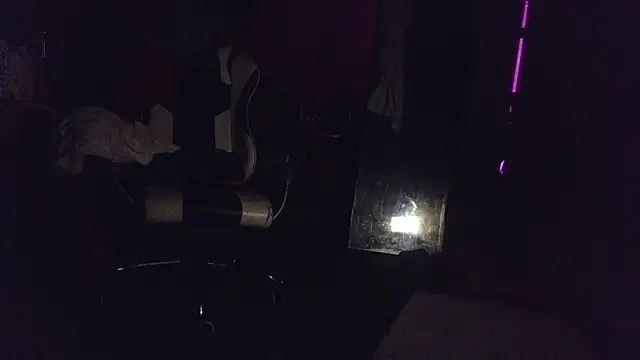 bigshh8 live sex cam