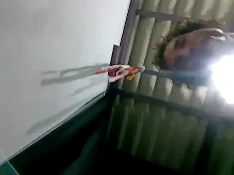 soyxx18 - Soyxx18's free webcam - UK Sex Cams