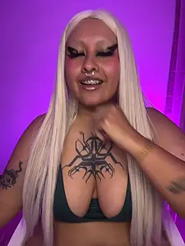 pinkbaddie777 webcam