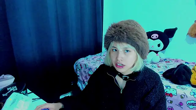 akane-mou - Akane-Mou's free webcam - UK Sex Cams