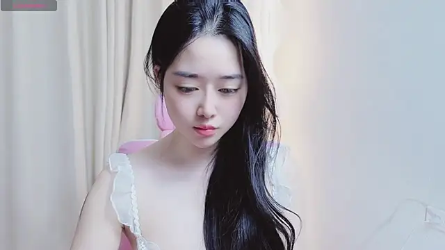 Miu-999 live sex cam