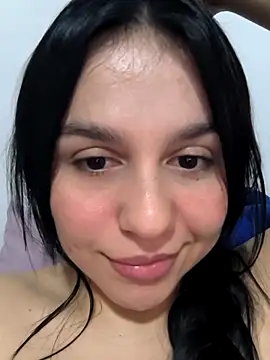 Webcam Model (Daniela-rosee) is live