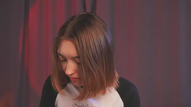 leyla_crsh - Leyla_crsh's free webcam - UK Sex Cams