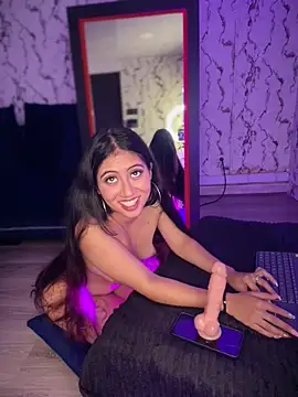 lunaliaa_ - Lunaliaa_'s free webcam - UK Sex Cams