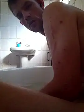 deepthroat12398 (M young) - To buy a motorbike