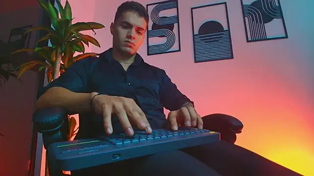 ALPHA_DOMINUS_ webcam