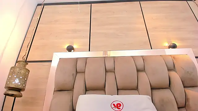 dorothy_vegga - Dorothy_vegga's free webcam - UK Sex Cams