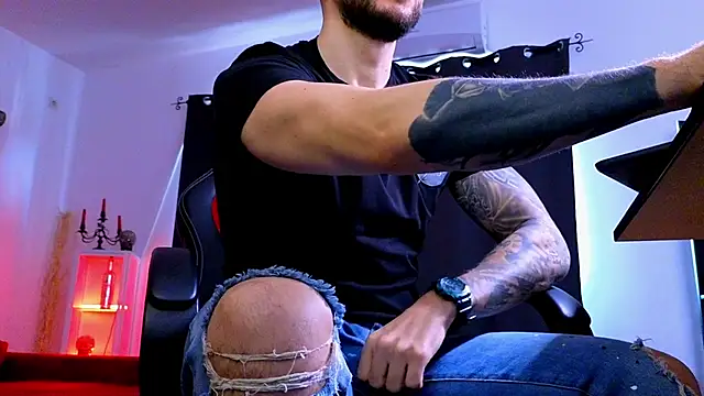 mightyaaron66 (M young) - 𖤐🔥 parTy Time ,House parTy  !  💨𖤐