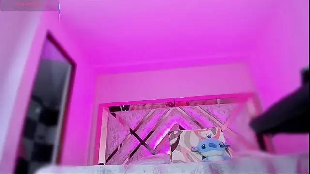 anapuala_sexxx live sex cam