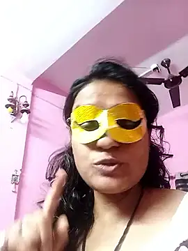 Webcam Model (Gullapi) is live