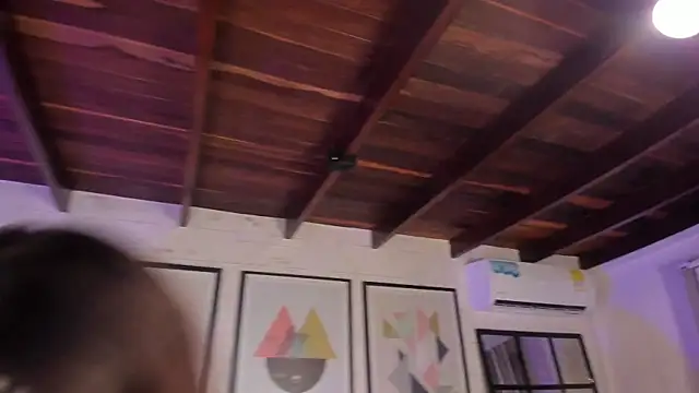 miakay1 - MiaKay1's free webcam - UK Sex Cams