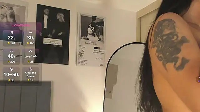 hollyprincess_2 live sex cam