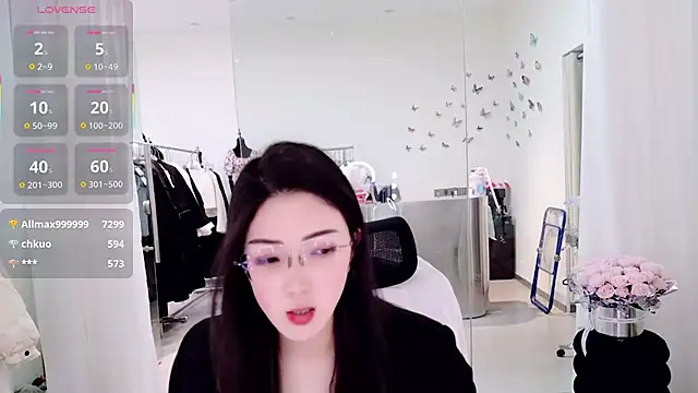 美女yangyang-777在线直播