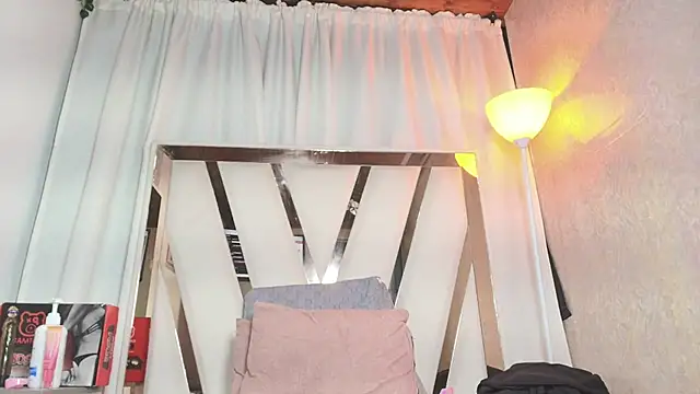 avax_777 - AvaX_777's free webcam