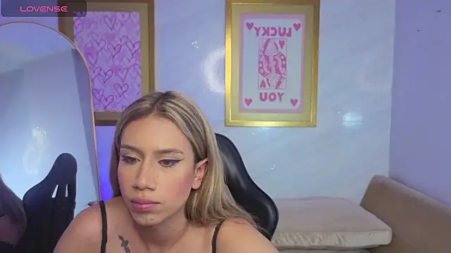 evy_luxx_v (T teen) - strong masturbation