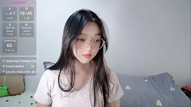 美女oblakitty_在线直播