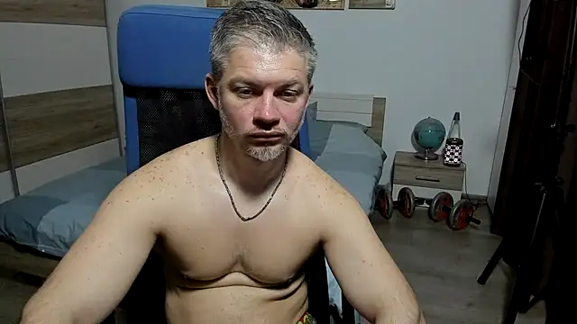 robbyshawz - RobbyShawz's free webcam