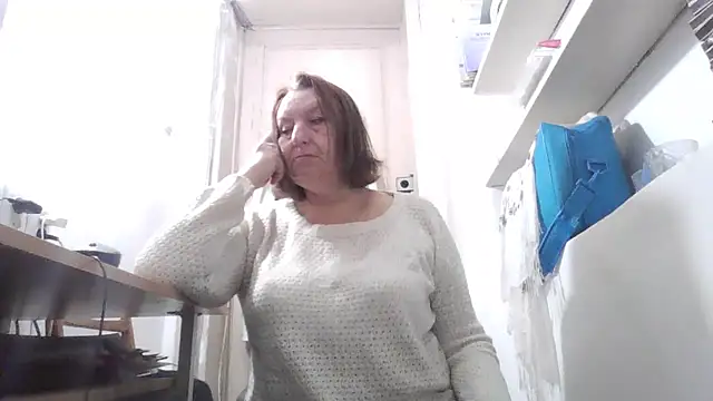 annalive570 - AnnaLive570's free webcam