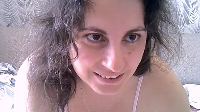 sheladiass - ShelaDiass's free webcam - UK Sex Cams