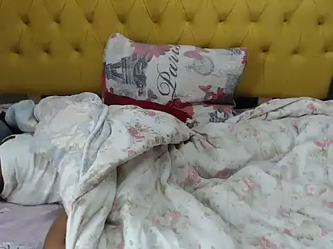 cumspankmexx - CumSpankMeXx's free webcam - UK Sex Cams