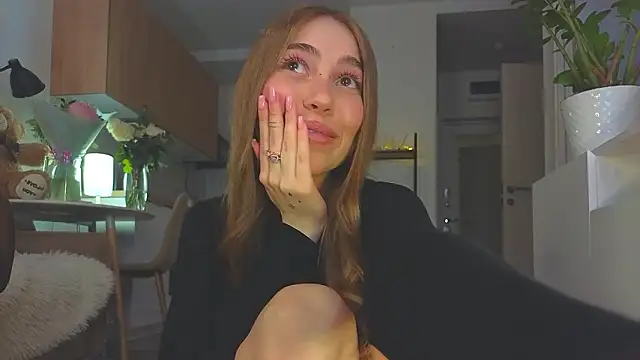 Lili_Roze_ live sex cam