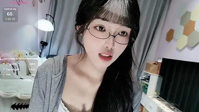mary-0808 (F young) - 今天晚上八点王子秀！！！