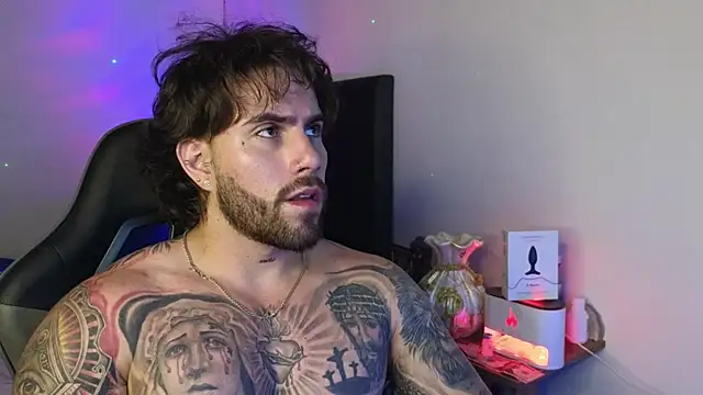 ades_lowe (M young) - cum show