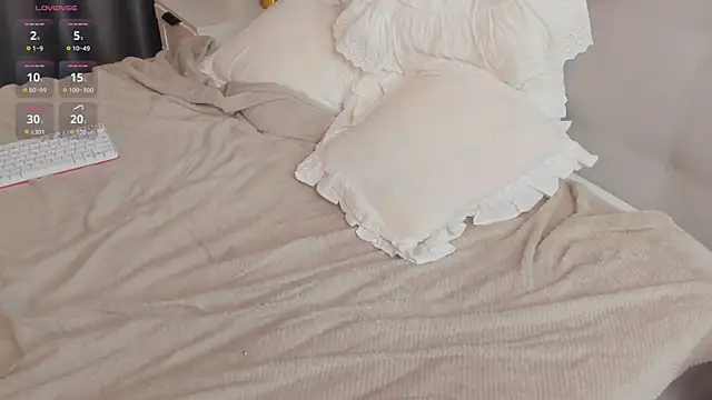 jessie_rayne - Jessie_Rayne's free webcam - UK Sex Cams