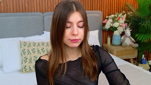 sandy_edvards - Sandy_Edvards's free webcam - UK Sex Cams