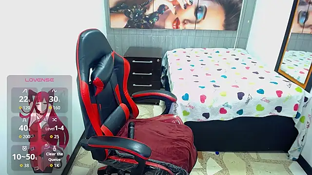 sara_winehouse1 - Sara_winehouse1's free webcam - UK Sex Cams