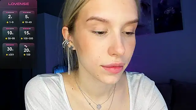 elysia_kiss - Elysia_kiss's free webcam - UK Sex Cams