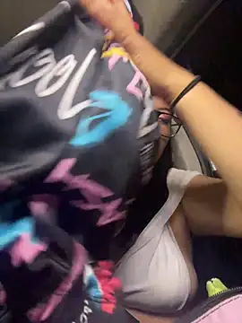 lismar_fire - Lismar_fire's free webcam - UK Sex Cams