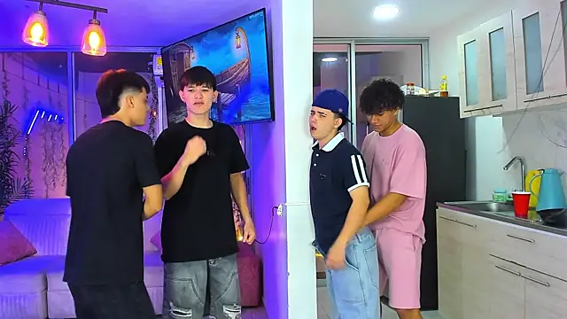 houseofwarrios - Houseofwarrios's free webcam - UK Sex Cams