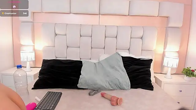 rossesoler - RosseSoler's free webcam - UK Sex Cams