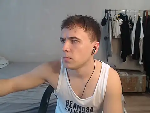 denis_sport - Denis_sport's free webcam - UK Sex Cams