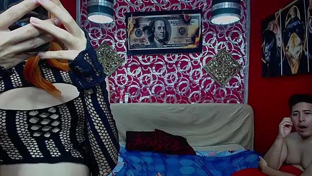 shannentrans Live Webcam on Stripchat