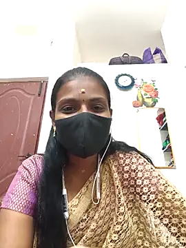 Tamil_Yalini12