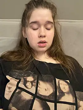 hornygirlh (G young) - MASTURBATE