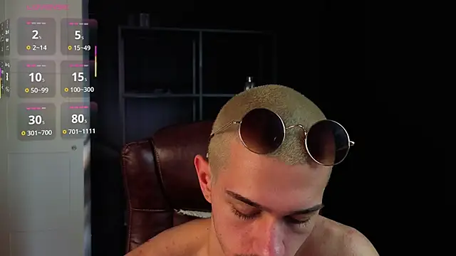 KaydenDrew live sex cam