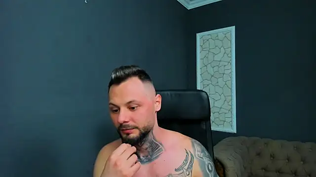 BrianHunts live sex cam