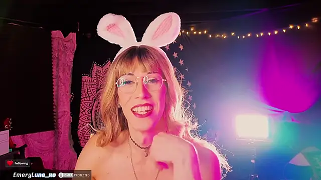 EmeryLune_xo live sex cam