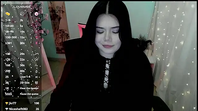 mona_esty - Mona_Esty's free webcam - UK Sex Cams