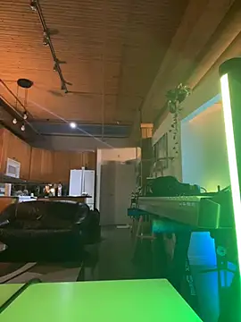 luxxlola - Luxxlola's free webcam - UK Sex Cams