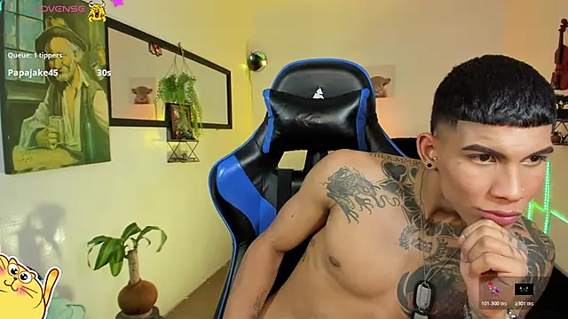 damian_latinxxx (M young) - ⚽🏆 naked my boy