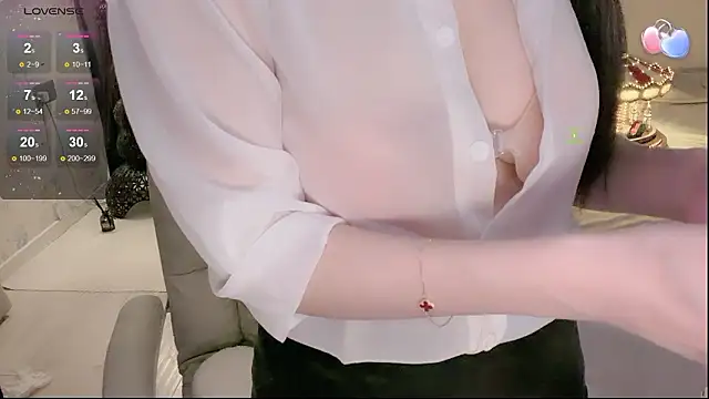 美女Marui-在线直播