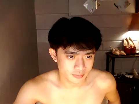 NautyBoyBrazeen_143 webcam