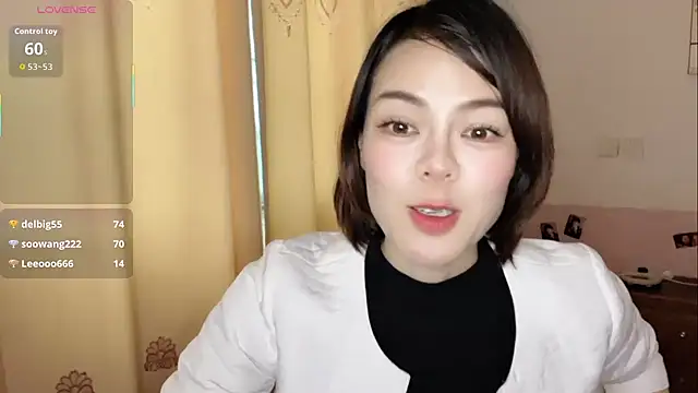 linda-ll (F milf) - 魅惑揉胸加小粉2分钟